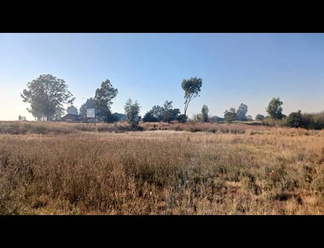 9,100M² VACANT LAND FOR SALE IN UNITAS PARK